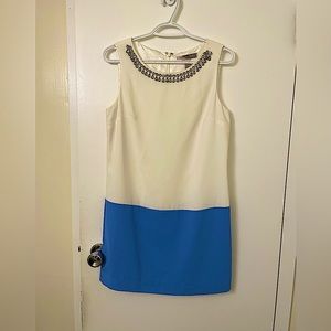 White/blue mini dress